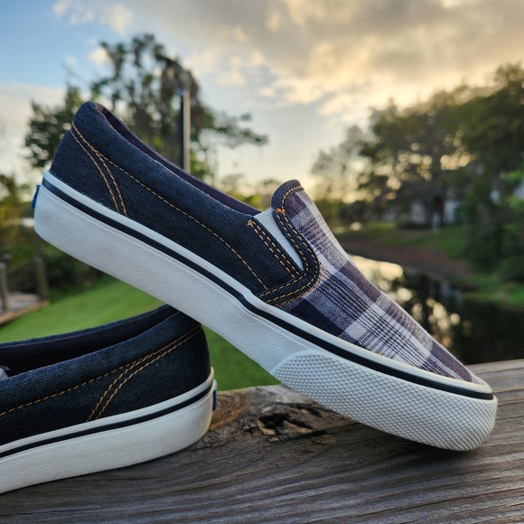 Keds Women's Classic Jump Kick Low Top Slip-on Canvas Casual Sneakers Size 5 - Picture 3 of 13